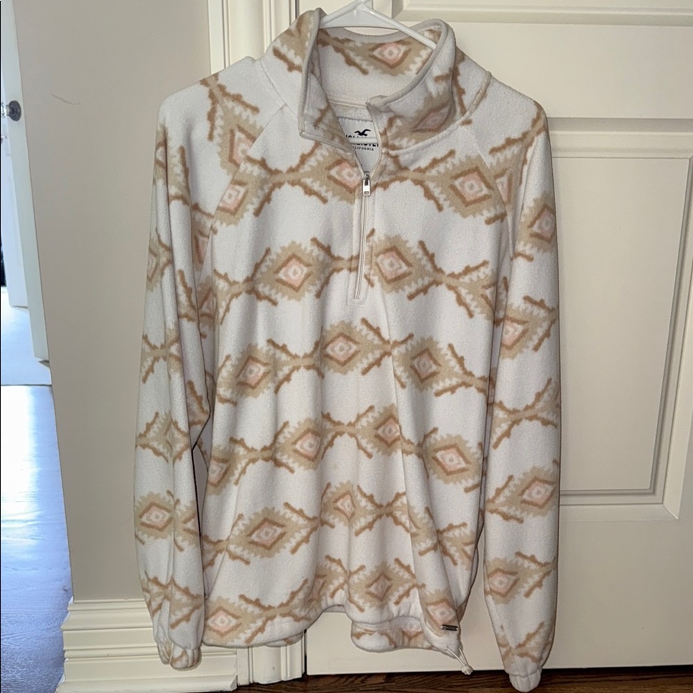 Hollister White and Tan Zip Up Sweater with Neutral Tones